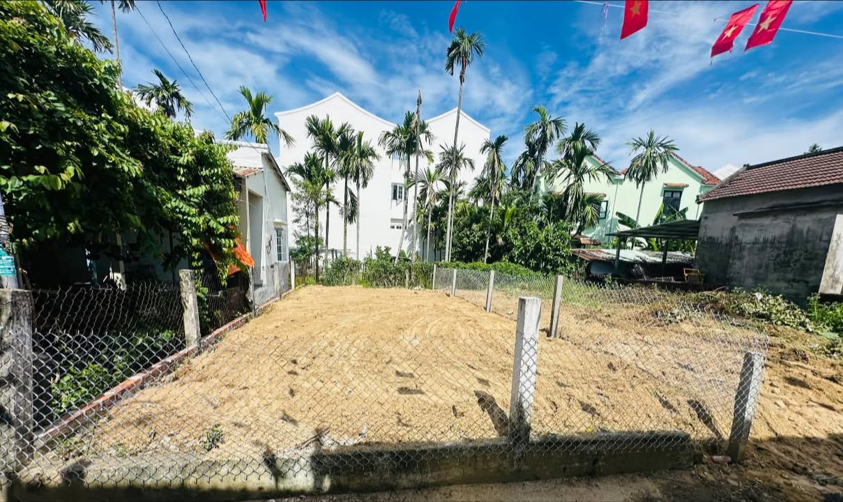 Nhà phố villa homestay Đà Nẵng 71.88m² giá 2 tỷ - Đường ô tô thông thoáng!