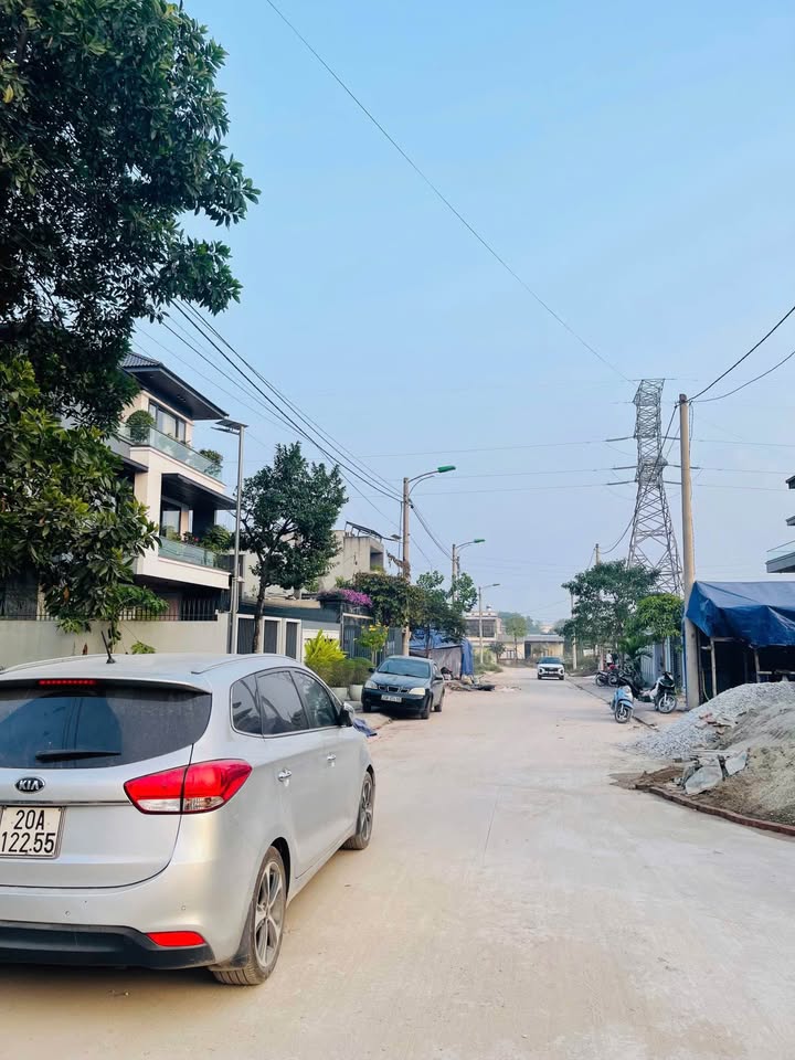 Đất nền KDC 12 Tam Quan, Quyết Thắng 85.5m² giá 3.2 tỷ - Sổ hồng chính chủ!