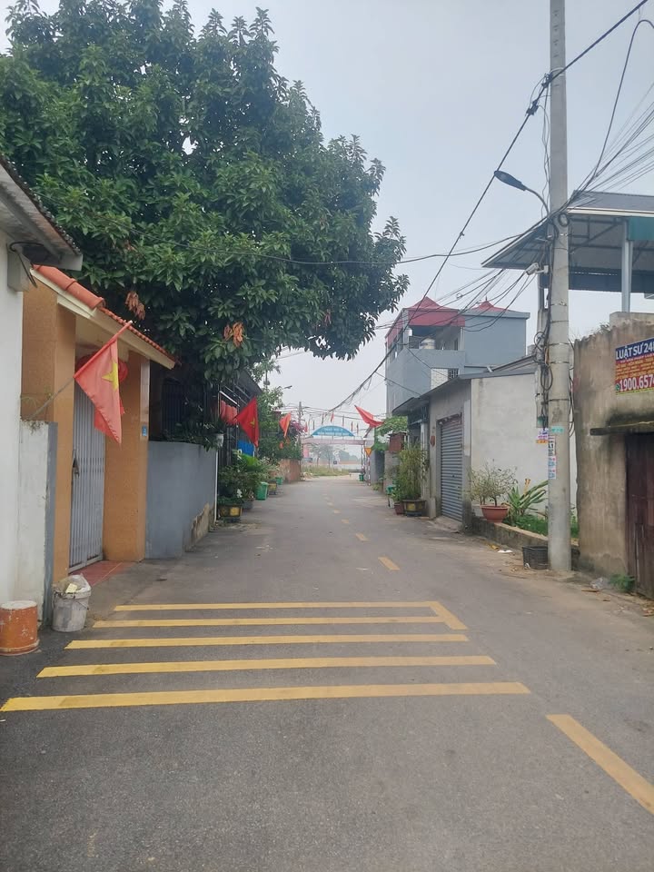 Nhà 4 tầng Mai Đình 53m² giá thỏa thuận - Full nội thất, ô tô vào thoải mái!