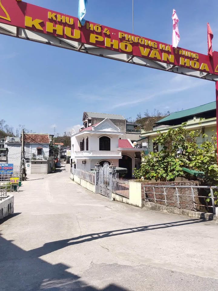 Đất ngõ Bà Mít, Hạ Long 97m² giá 1.52 tỷ - Sổ đỏ chính chủ, ô tô vào tận nơi!