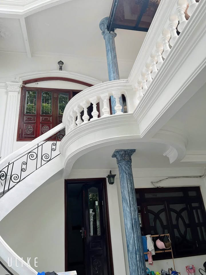 Nhà 3 Tầng Vân Giang 102m² giá 8 tỷ - Cơ hội vàng cho gia đình!