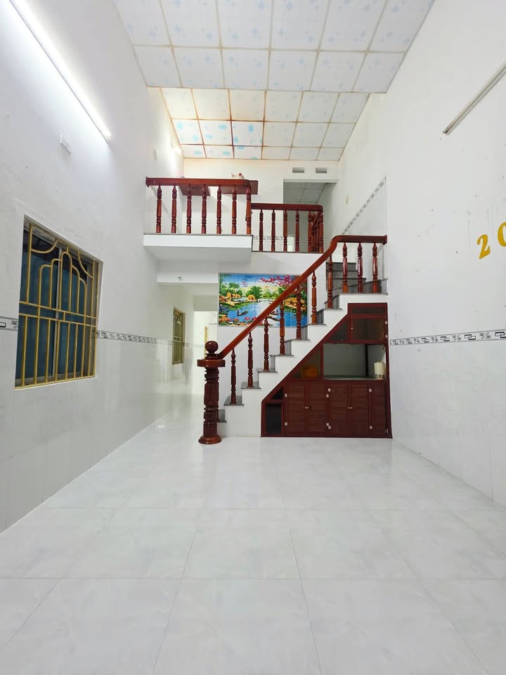 Nhà Hẻm 1,5 Tầng Trần Hưng Đạo Đống Đa 45,2m² giá 1 tỷ - Chính chủ, pháp lý rõ ràng!