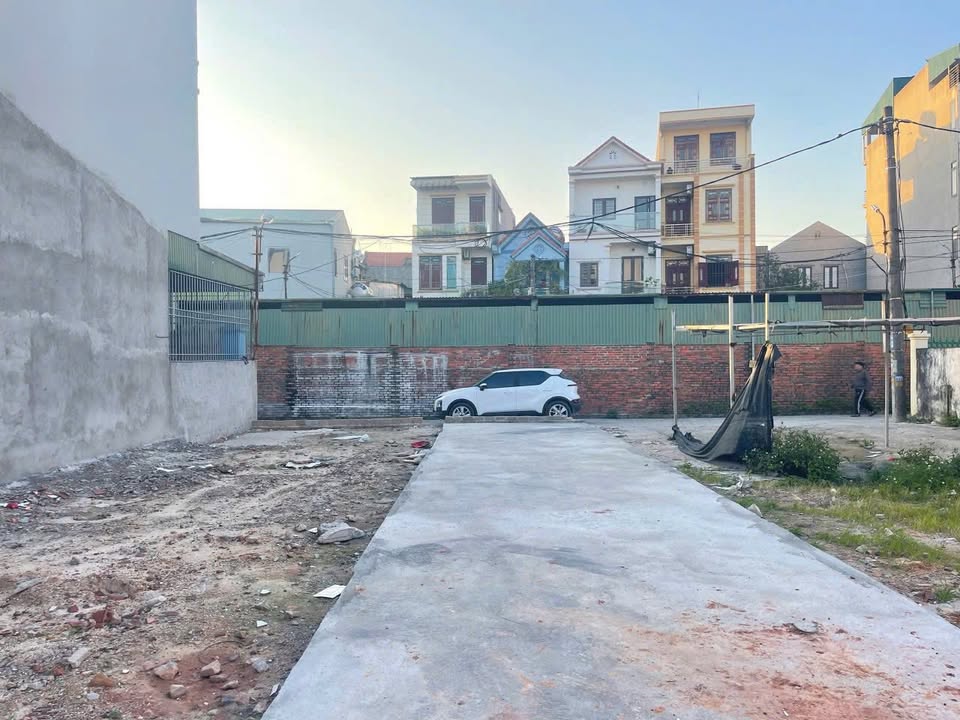 Đất nền tại Hà Khẩu, Hạ Long 56m² giá 1.1 tỷ - Cơ hội đầu tư tuyệt vời!