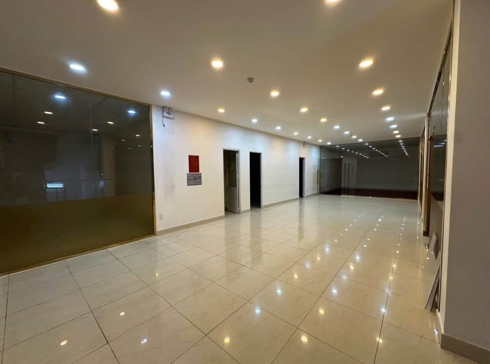 Nhà mặt tiền Đường Trần Phú, Rạch Giá 296.6m² giá 30 tỷ - Đầu tư sinh lời ngay!