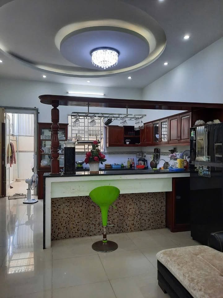 Bán nhà mặt tiền đường 3/2, Rạch Giá 150m² giá 8 tỷ - Kinh doanh sầm uất ngay trung tâm!