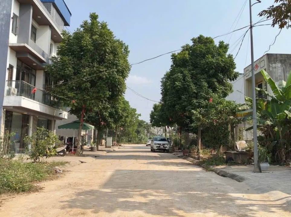 Đất nền Khu Kosy Gia Sàng 100m² giá 3.5 tỷ - Xây nhà được ngay!