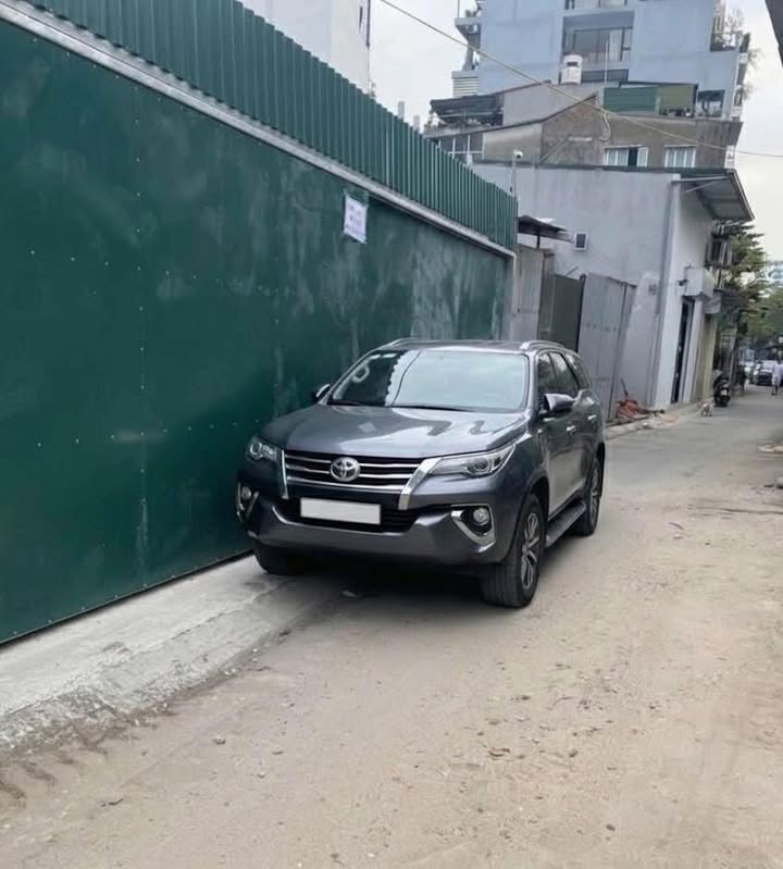 Bán đất Hoàng Hoa Thám, Ba Đình 77m² giá 23 tỷ - Mặt tiền rộng ô tô tránh