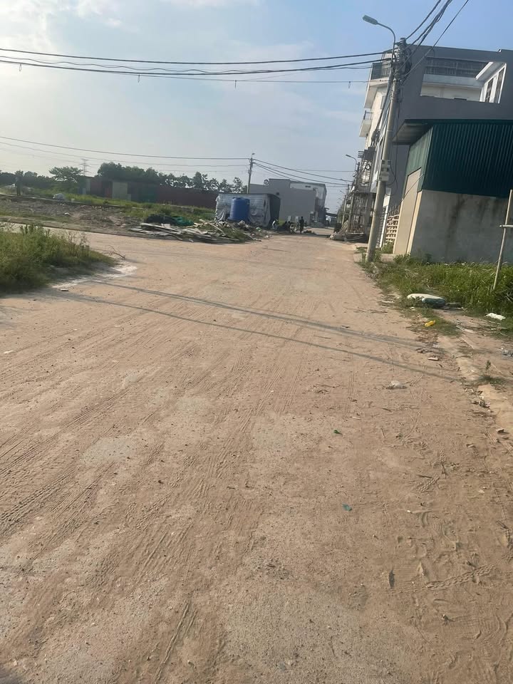 Đất dịch vụ Nguyễn Trãi, Thường Tín 80m² giá 2.9 tỷ - Cơ hội vàng trước dự án lớn!