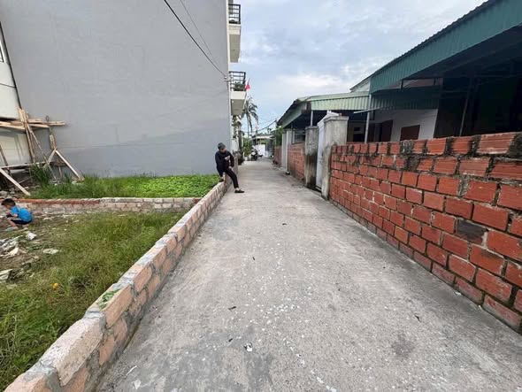 Lô đất đẹp Thủy Đường 50m² giá 1.8 tỷ - Đường ô tô vào tận nơi!