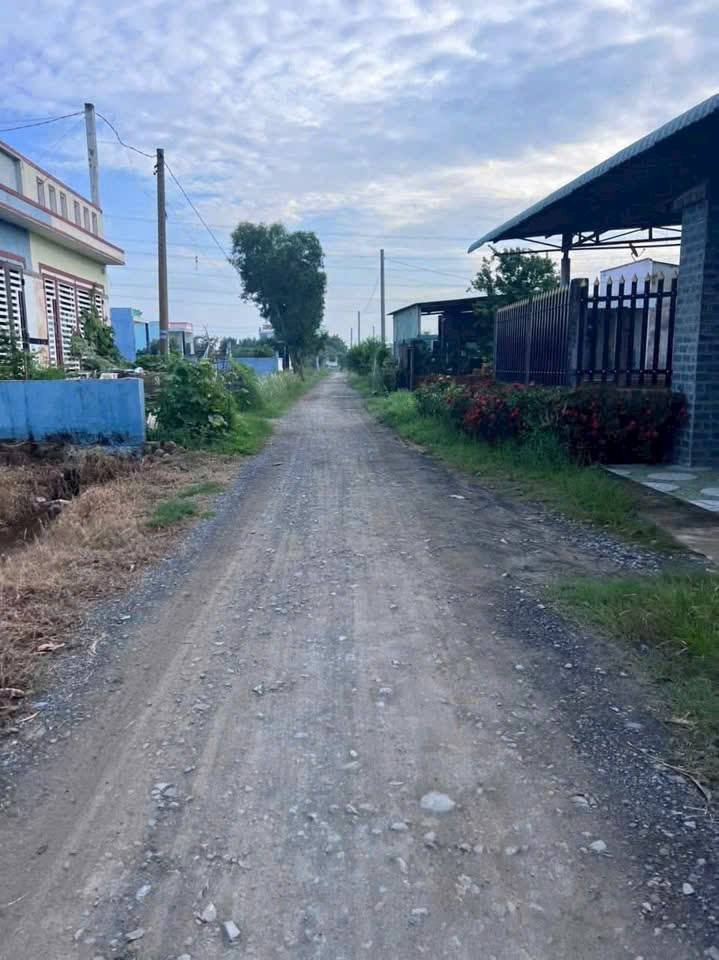 Đất mặt tiền đường Liên Xã Đức Hòa 145m² giá 885 triệu - Cơ hội đầu tư hấp dẫn!