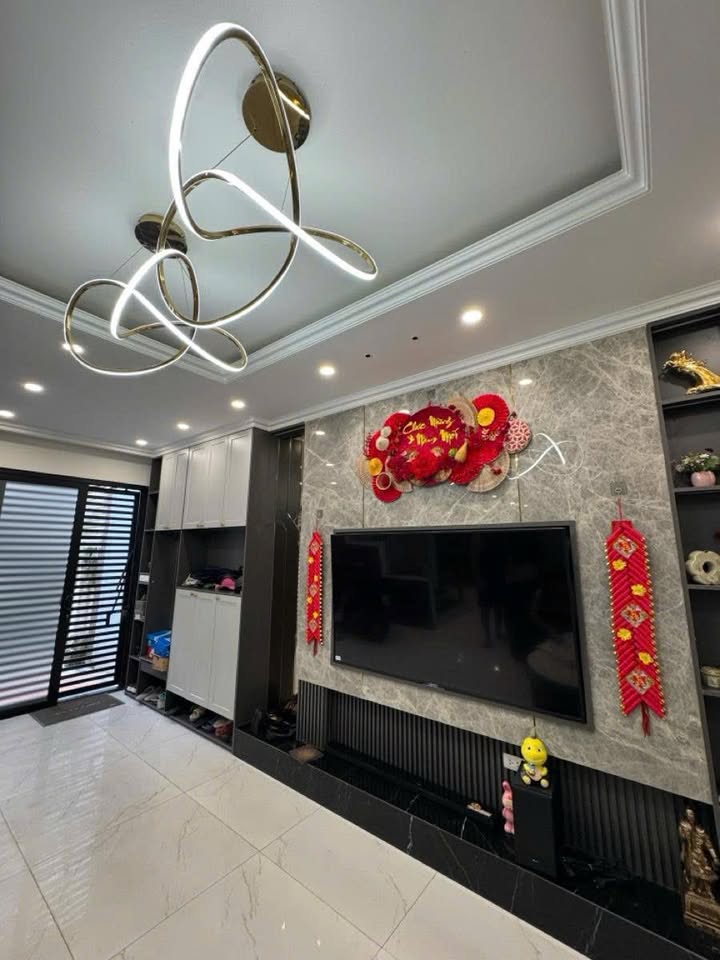 Nhà phố Hoàng Hoa Thám, Ba Đình 56m² giá tốt - Chính chủ bán gấp!