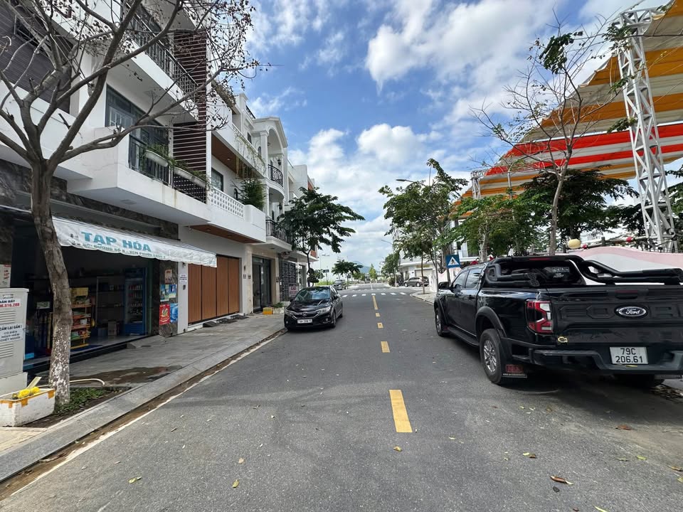 Đất mặt tiền đường B8, Phước Long, Nha Trang 95m² giá 7.85 tỷ - Cơ hội đầu tư tuyệt vời!