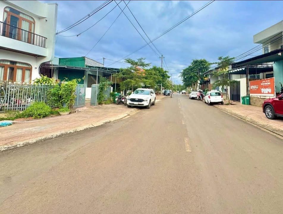 Mặt tiền kinh doanh Nguyễn Thị Minh Khai 150m² giá 900 triệu - Cơ hội tuyệt vời cho nhà đầu tư!