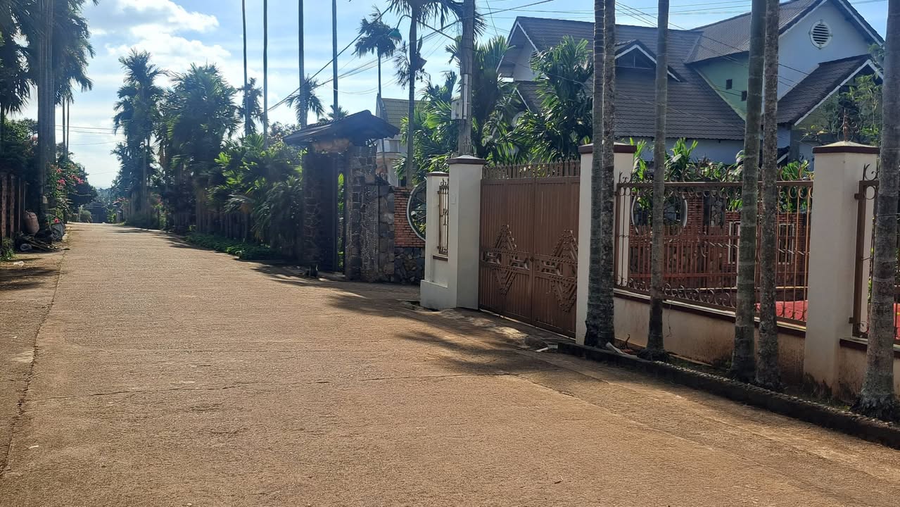 Đất liền kề Ea Tiêu, Cư Kuin 122m² giá 9.118 tỷ - Cơ hội đầu tư sinh lời!