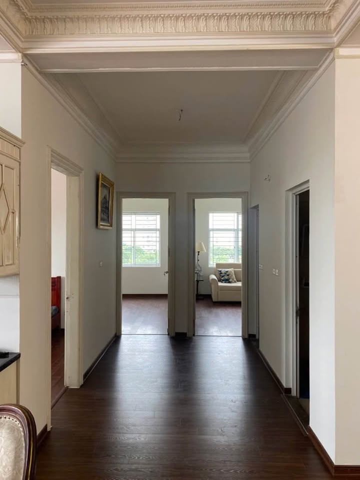 Căn hộ chung cư Việt Hưng 104m² giá 6 tỷ - Sổ đỏ chính chủ, sẵn sàng sang tên!