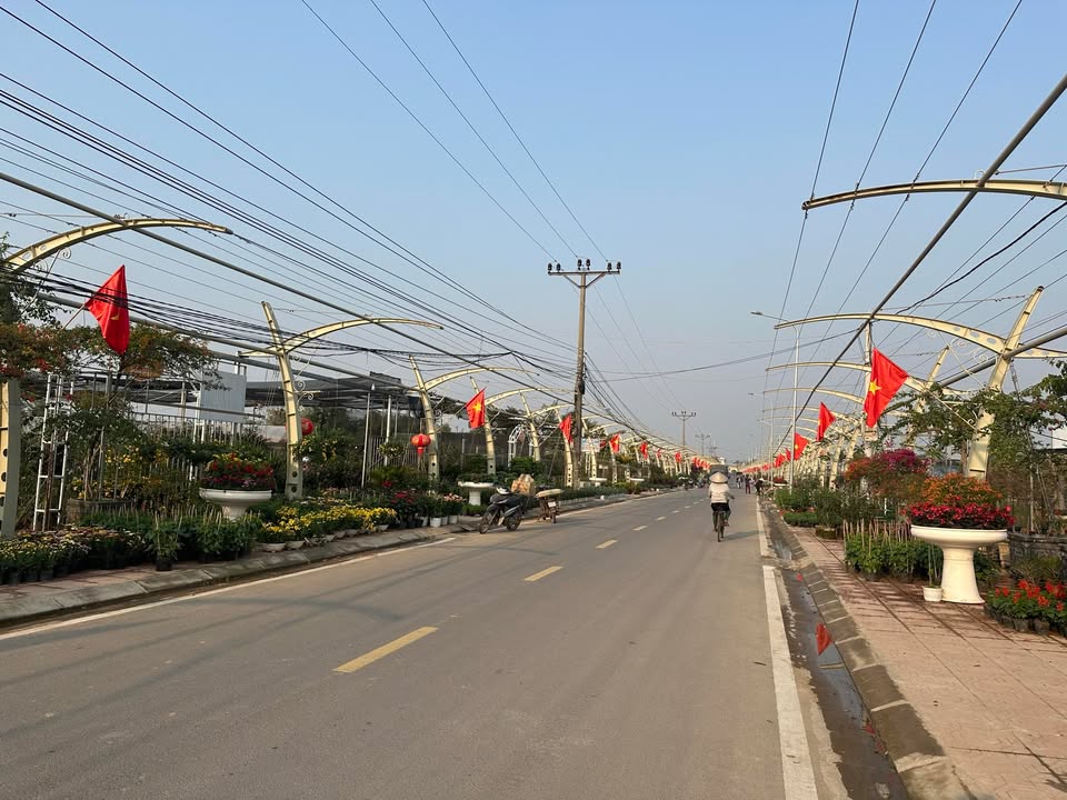 Đất Lô Góc Thọ Lộc 188m² giá 6.4 tỷ - View Hồ Siêu Hiếm!