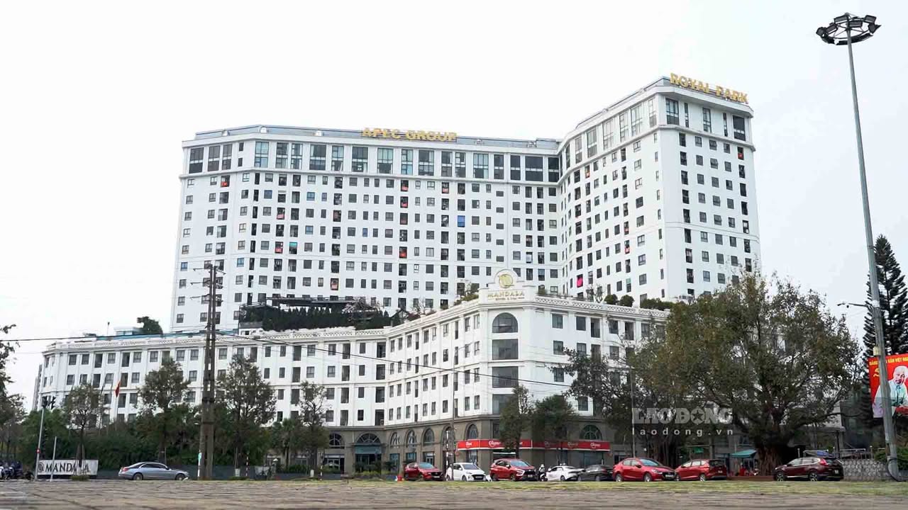 Căn hộ chung cư Royal Park Bắc Ninh 2PN giá 14 triệu - Nội thất đẹp, tầng cao thoáng