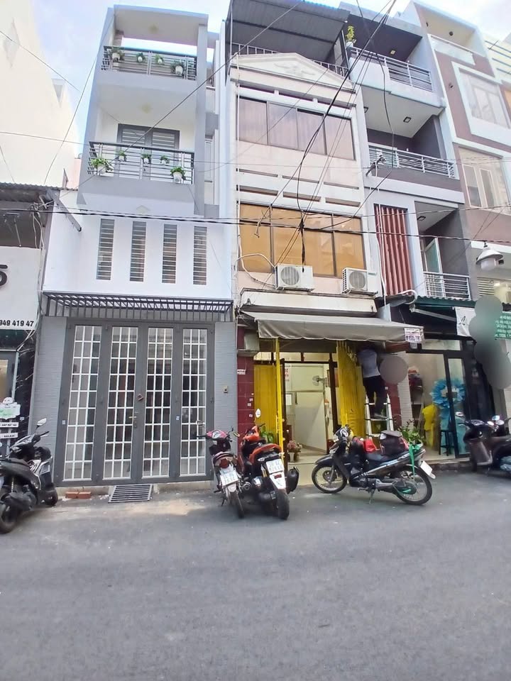 Nhà 4 tầng Nguyễn Đình Chiểu, 41m² giá 12.9 tỷ - Hẻm ô tô tránh, KD đa ngành!