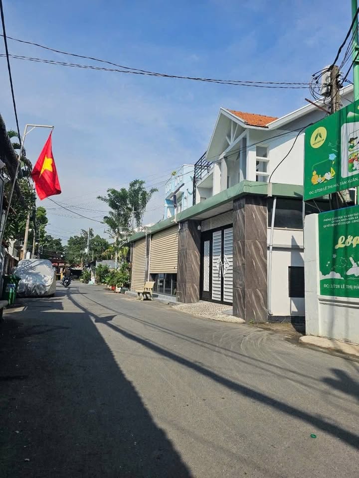 Nhà phố Tân Xuân, Hóc Môn 90m² giá 4.5 tỷ - Bán gấp, giảm mạnh 250 triệu!