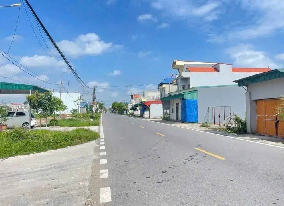 Đất nền Dũng Nghĩa, Vũ Thư, Thái Bình 100m² giá 1.1 tỷ - Cơ hội đầu tư tốt!