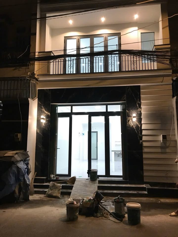 Phòng cho thuê đường Lê Đình Cẩn, quận Bình Tân giá 9 triệu - Không gian thoáng đãng, tiện nghi đầy đủ!