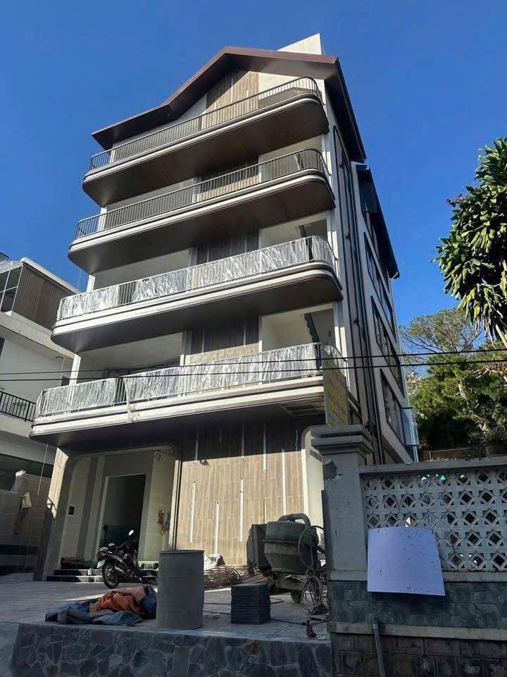 Cho thuê mặt bằng 4 tầng Đà Lạt - Diện tích 136m² - Phù hợp cho nhiều lĩnh vực