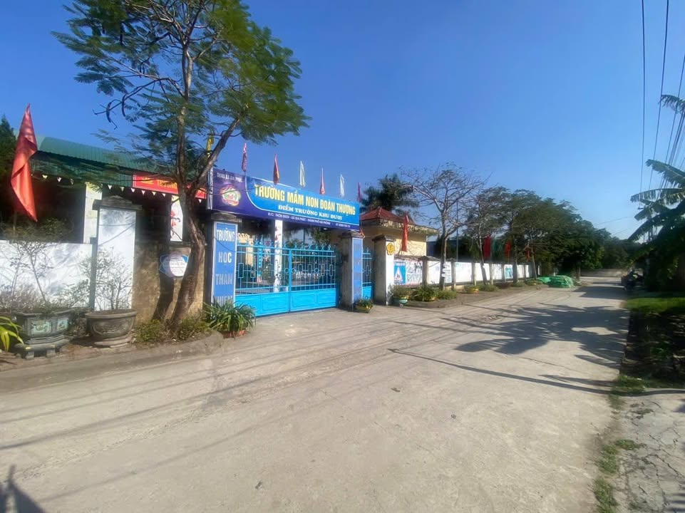 Đất lô góc Thôn Đươi, Đoàn Thượng 122.8m² giá 1 tỷ - Cơ hội đầu tư tuyệt vời!