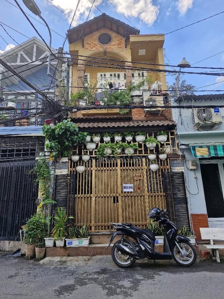 Nhà phố Thủ Đức 50m² giá 3.2 tỷ - Mặt tiền kinh doanh đắc địa!