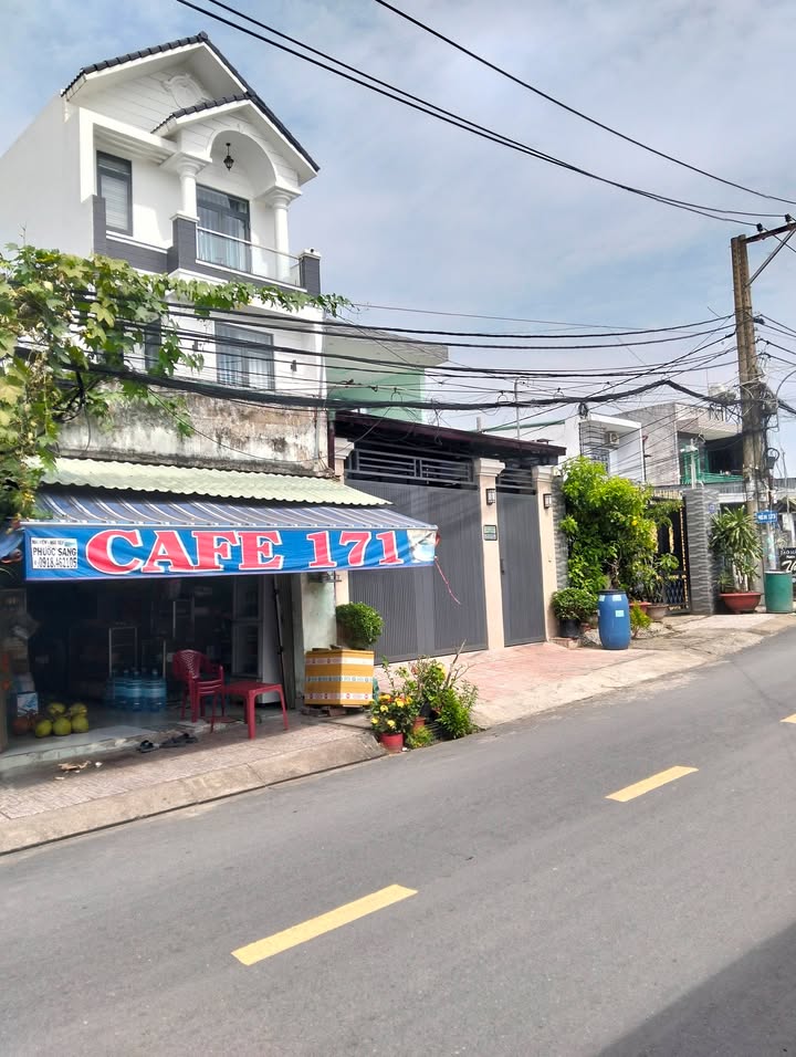 Nhà 2 mặt tiền Tân Phú, Quận 9 138.6m² giá 9 tỷ - Sổ hồng chính chủ, công chứng ngay!