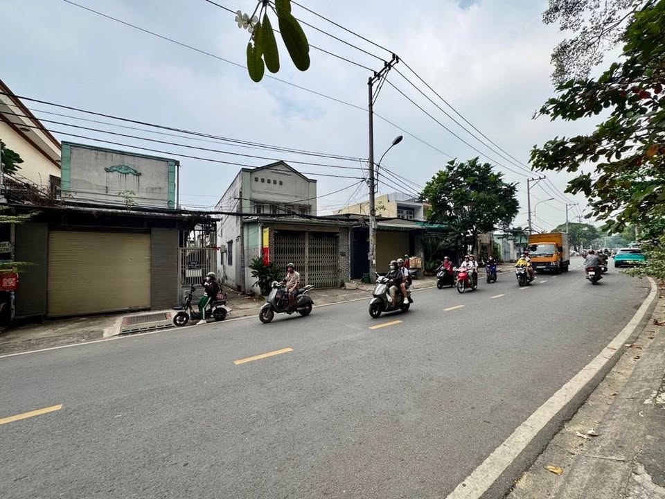 Mặt tiền kinh doanh Lê Thị Hoa 69m² giá 4 tỷ - Đầu tư sinh lời ngay!