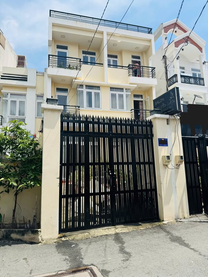 Bán nhà mặt tiền đường 61, Thảo Điền, 242m² giá 40 tỷ - Đầu tư sinh lời ngay!