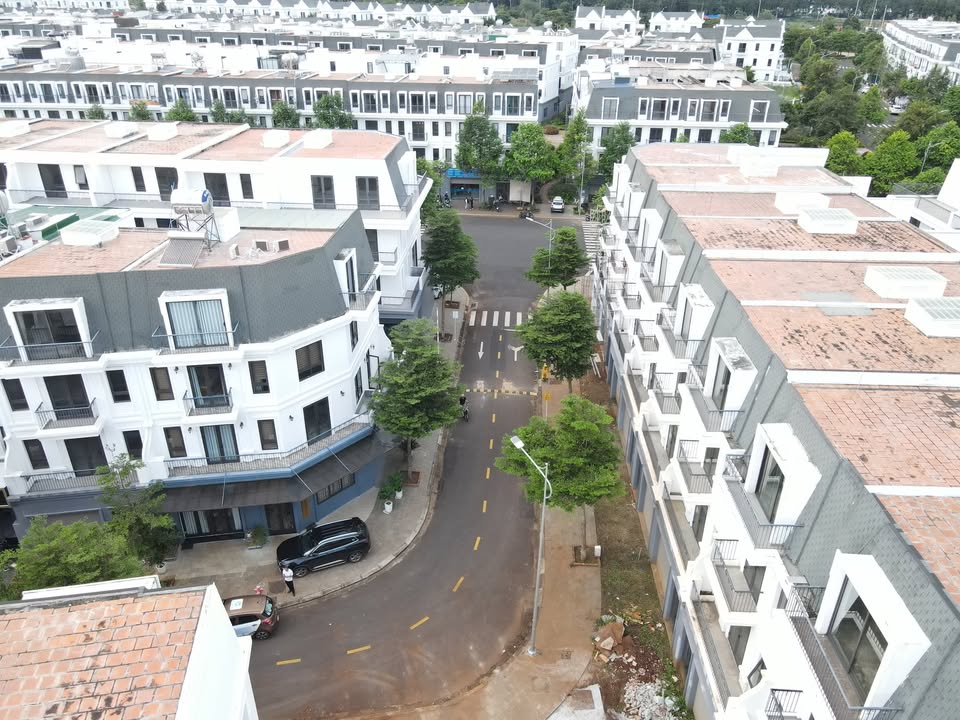 Shophouse Milano EcoCity Tân An 135m² giá 7.2 tỷ - Vị trí kinh doanh lý tưởng!