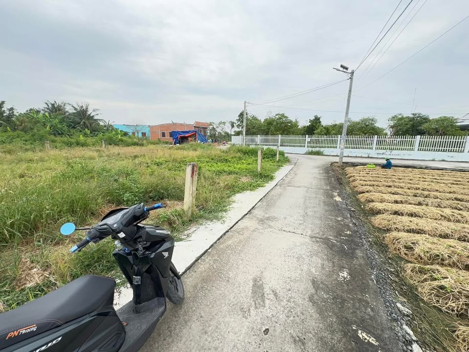 Đất nền Phường Long Hưng, TP Gò Công 200m² giá 530 triệu - Sổ đỏ chính chủ, công chứng ngay!