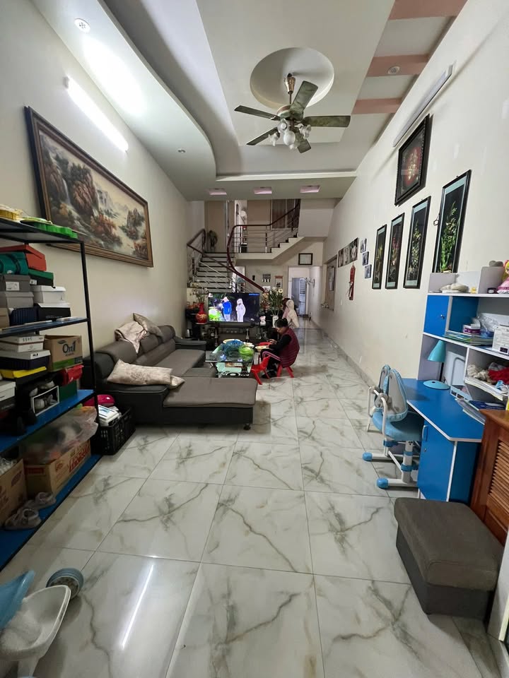 Nhà phố Vũ Chí Thắng, Lê Chân, Hải Phòng 96m² giá 8 tỷ - Sổ đỏ chính chủ, hướng Đông Nam!