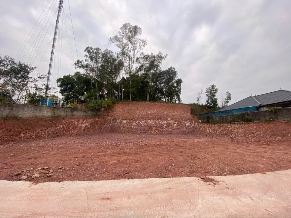 Đất nền Tân Thịnh Thái Nguyên 90m² giá 1.7 tỷ - Khu dân cư đông đúc, ô tô vào tận nơi!