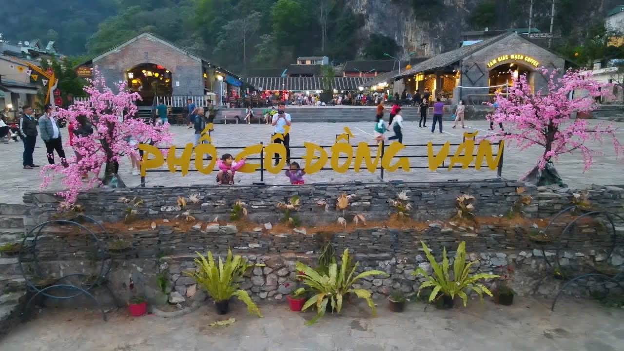 Đất du lịch Đồng Văn 208m² giá 4 tỷ - View đẹp, đầu tư sinh lời!