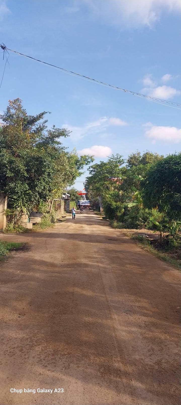 Nhà cấp 4 2 mặt tiền đường A1, Gia Lai 186m² giá 700 triệu - Vị trí kinh doanh đắc địa!