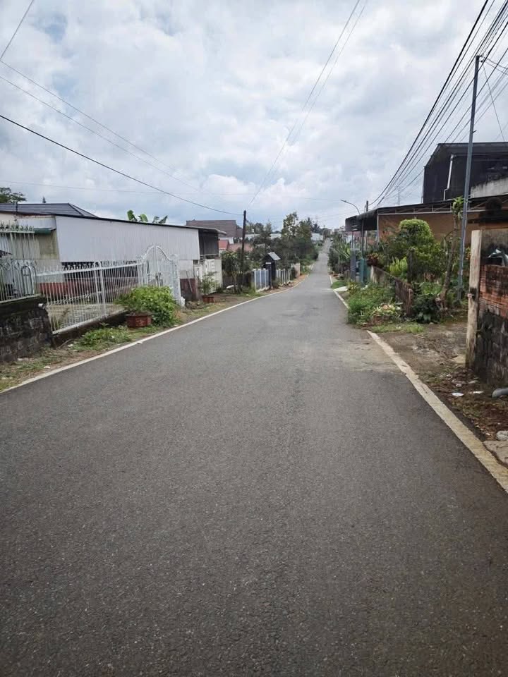 Đất nền Bảo Lộc 2000m² giá 5.6 tỷ - Mặt tiền đường Nguyễn Biểu