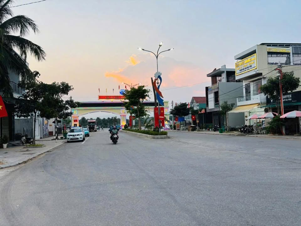 Đất nền 100m² tại phường Bồng Sơn, giá 1.6 tỷ - Đường thông thoáng, đầu tư sinh lời!