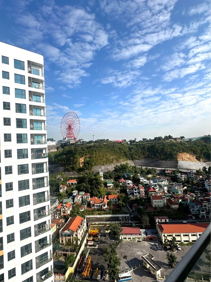 Căn hộ Sapphire S2 Hạ Long 37m² giá 1.53 tỷ - View vòng quay mặt trời tuyệt đẹp!