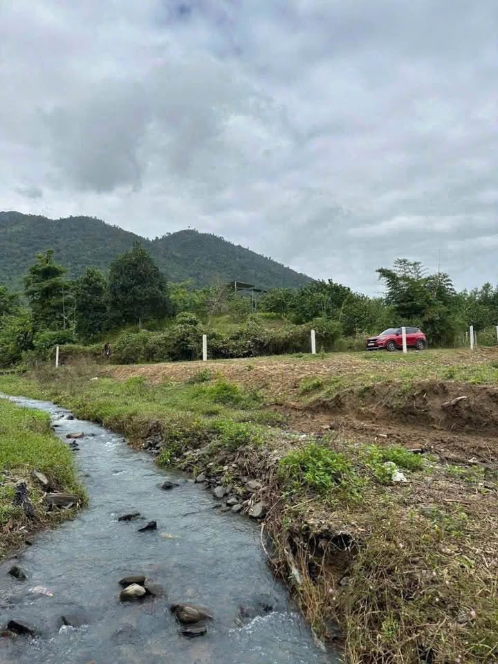 Đất nền Khánh Nam - Khánh Vĩnh 201m² giá 275 triệu - Sổ đỏ chính chủ, thuận tiện xây dựng!