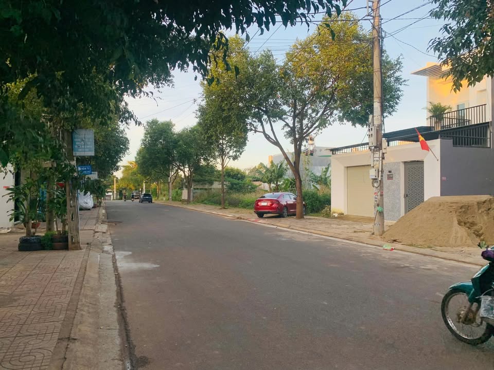 Đất nền kinh doanh Nguyễn Phúc Chu, Buôn Ma Thuột 112m² giá 2.85 tỷ - Cơ hội đầu tư hiếm có!