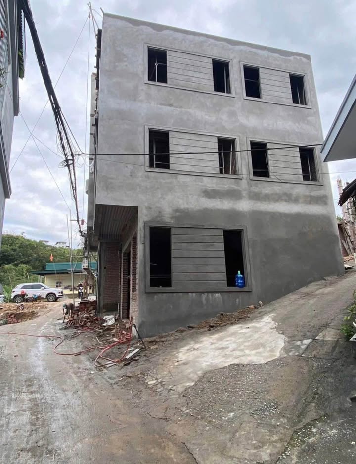 Townhouse 3 tầng phường Hạ Long 60.8m² giá 3.25 tỷ - Căn góc hai mặt đường đẹp lung linh!