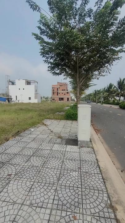 Đất nền KDC King Hill Thanh Phú Bến Lức 90m² giá 2.1 tỷ - Cơ hội đầu tư hấp dẫn!