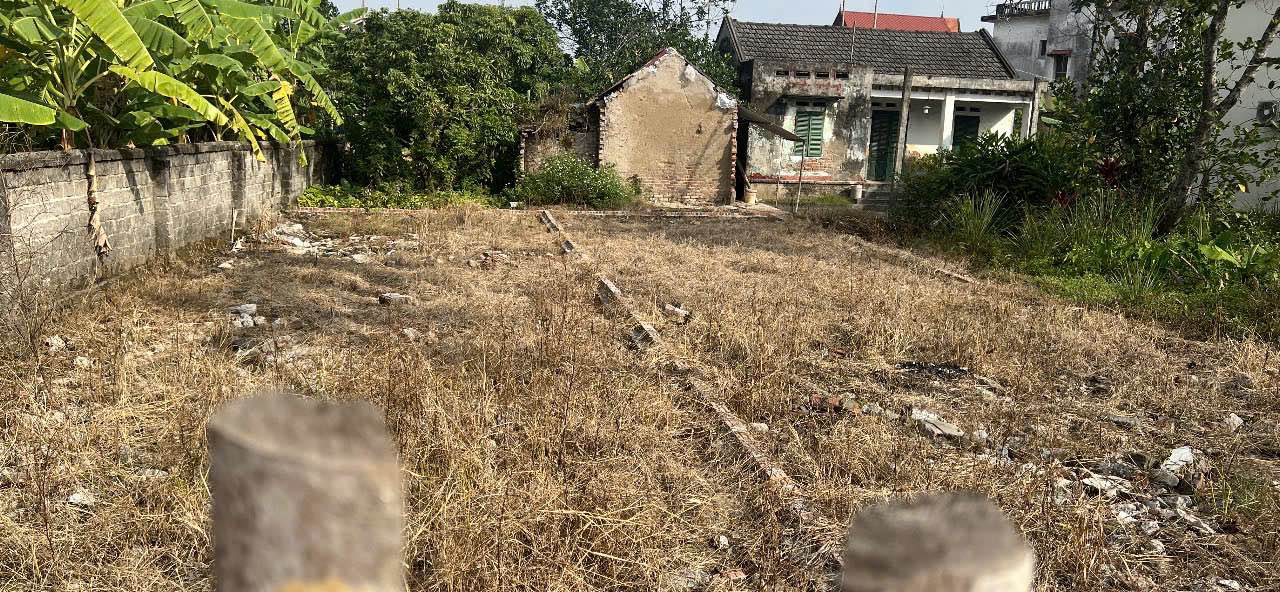 Đất thổ cư thôn Du La, Cẩm Chế 100m² giá 1.2 tỷ - Tiện ích đầy đủ xung quanh!