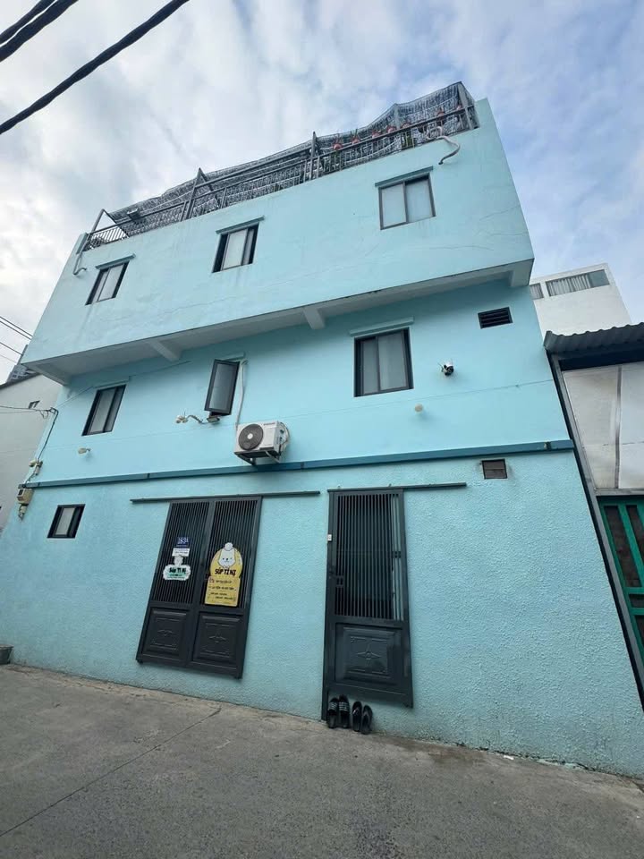 Nhà mặt tiền kinh doanh Hẻm 803 Huỳnh Tấn Phát 15m² giá 1.65 tỷ - Đầu tư sinh lời hấp dẫn!