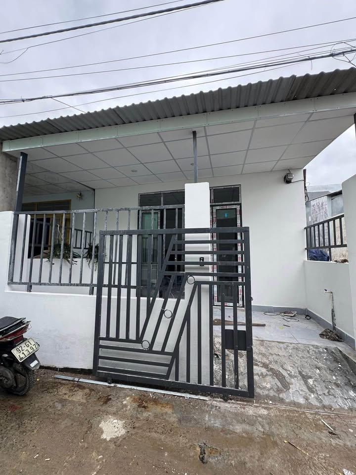 Nhà 3 tầng Phạm Như Xương, 70m², 1.45 tỷ - Đường 2 mặt kiệt tiện lợi