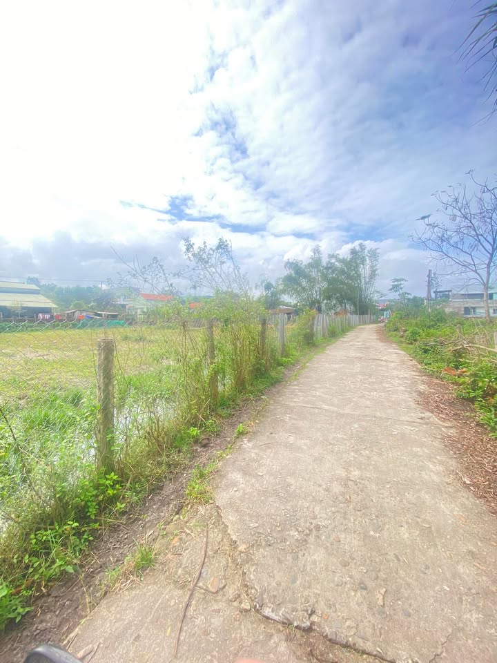 Đất vườn Tam Phú, Tam Kỳ 300m² giá 1.05 tỷ - Nằm gần biển Tam Thanh!