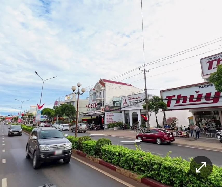 FrontHouse đường Phú Riềng Đỏ, Tân Phú 237.5m² giá 9 tỷ - Đầu tư sinh lời ngay!