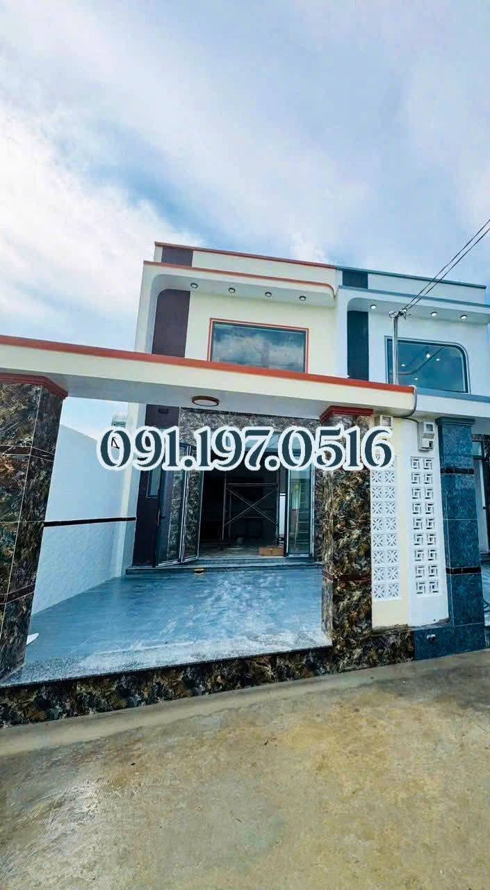 Nhà riêng Hồ Chí Minh 100m² giá 4.38 tỷ - Sổ hồng riêng, xe hơi vào được!